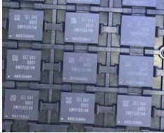 China KMRV50014M-B809 128+32 EMCP D3 EMCP Speicherchip-Speicher für Mikroprozessoren distributeur